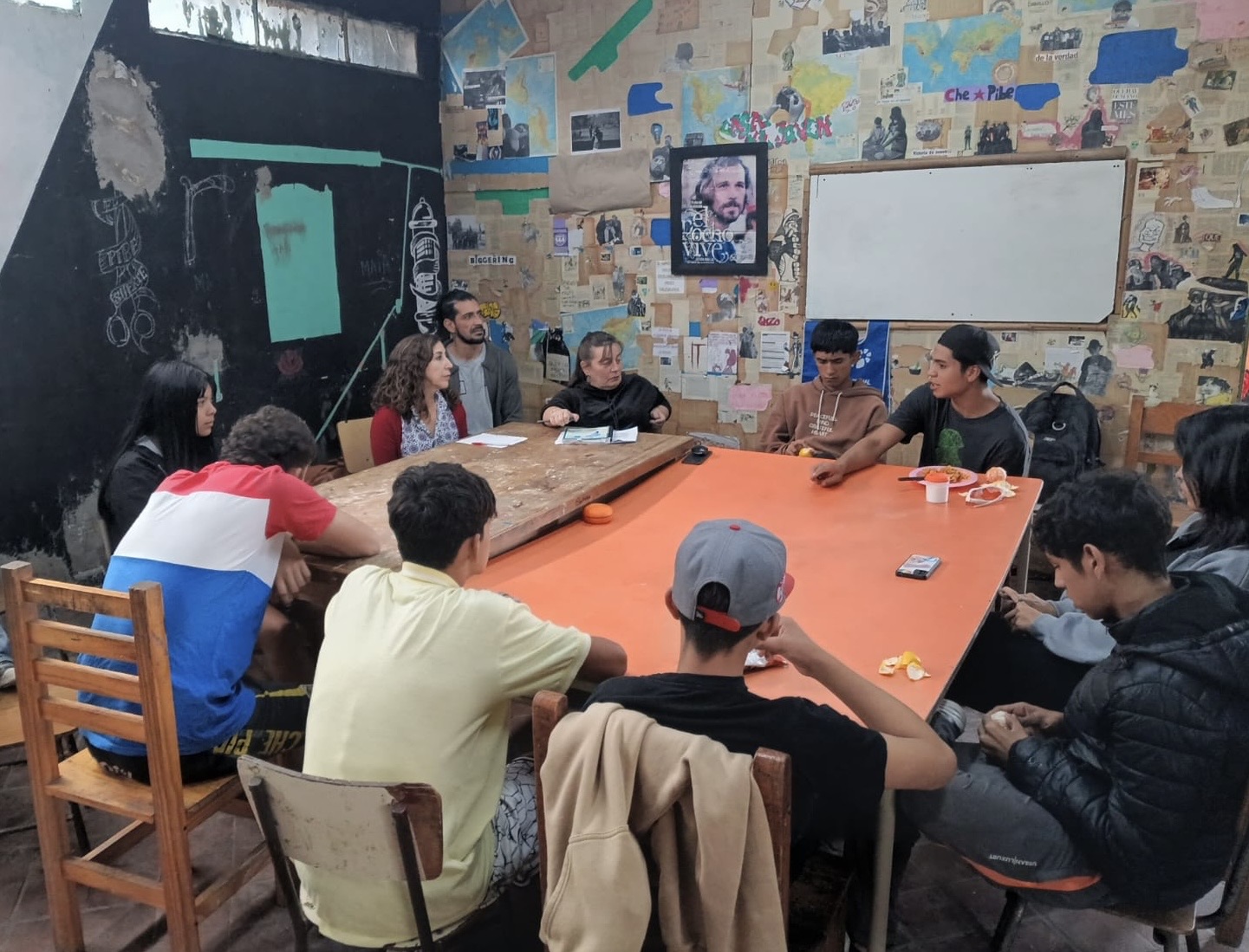 La Defensoría del Pueblo de la Nación visitó la fundación “Che Pibe”, en Villa Fiorito