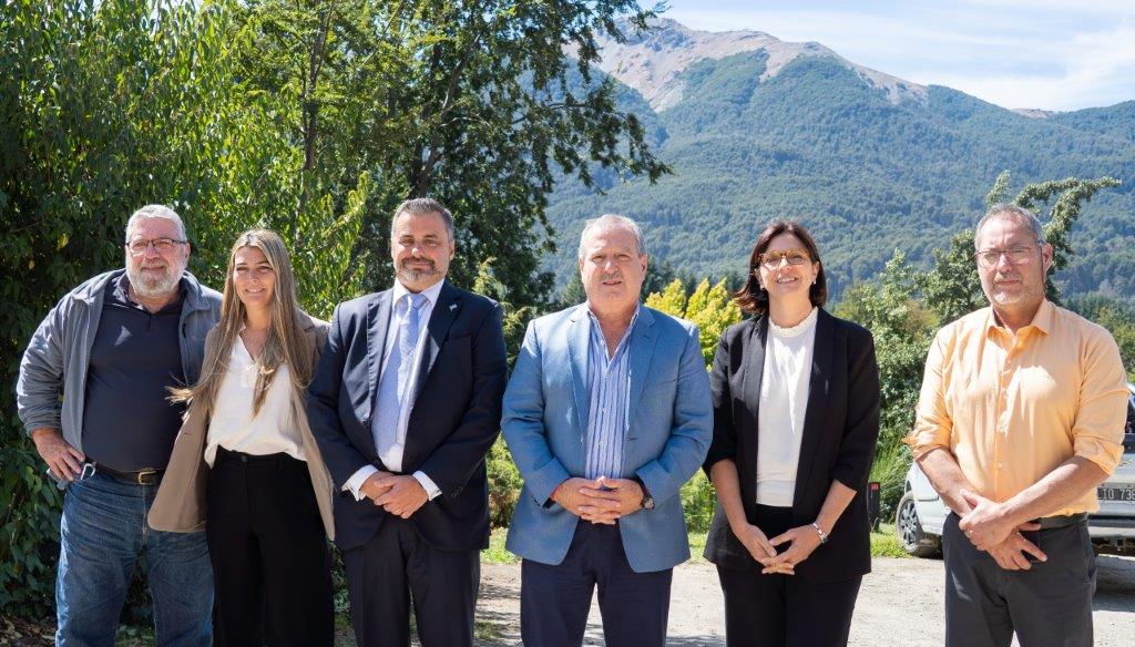 La Defensoría del Pueblo de la Nación firmó un Convenio de Cooperación con las Defensorías del Pueblo comunales de la provincia de Neuquén